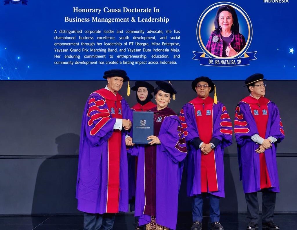 Dewan Penasehat P3I Lisa Ayodhia Dianugerahi Doktor Honoris Causa dari Singapura  